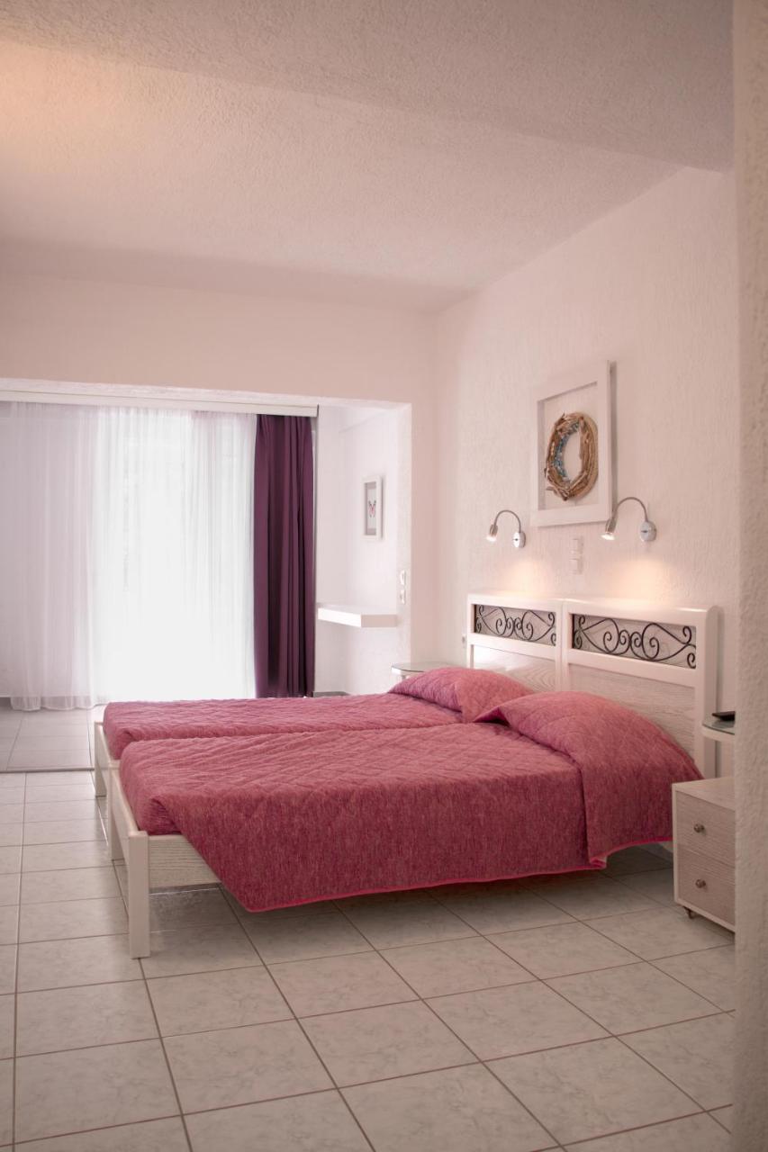 Ostria Apartahotel