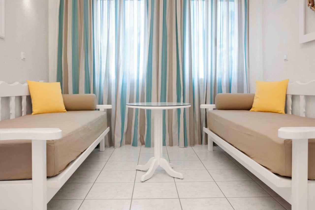 Ostria Apartahotel